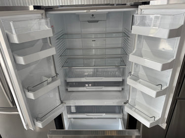 Factory second Fisher & Paykel 569L ActiveSmart French Door Fridge Ice and Water Model: RF610ADUX5 - Second Hand Appliances Geebung